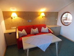 Lounge-sleeper