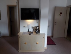 Lounge-TV